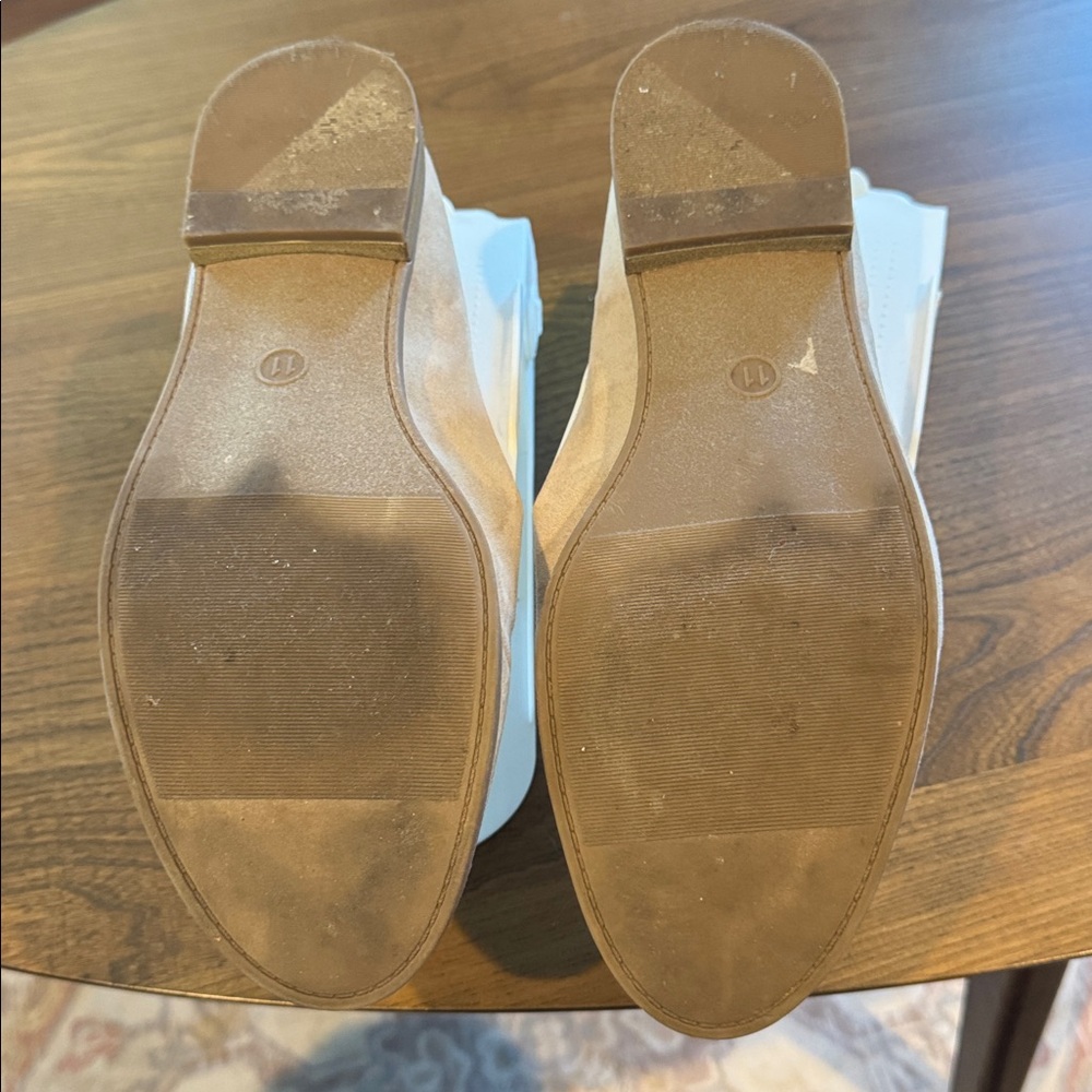 Universal Thread Tan Flats - Picture 4 of 4